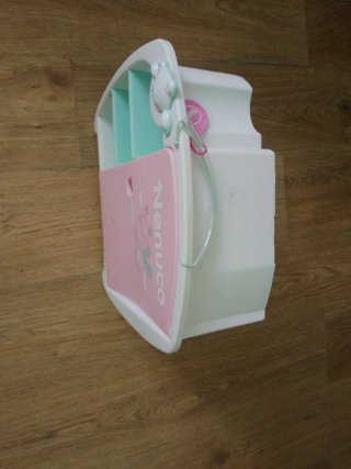 Armario Nenuco rosa con puerta