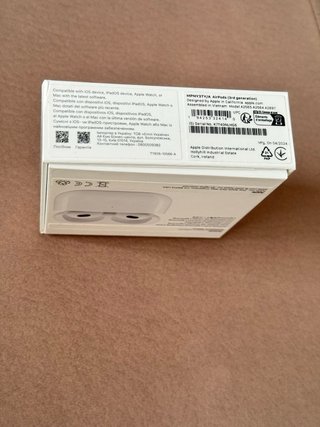 Caja AirPods Apple Blanca