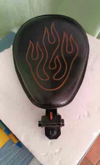 Asiento monoplaza negro