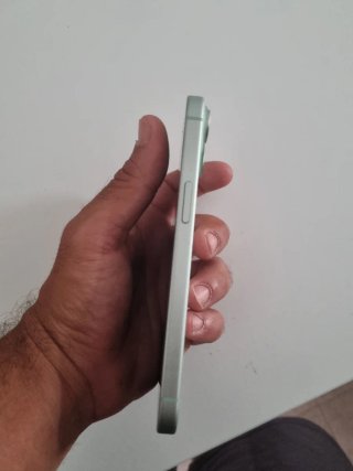 iPhone 15 128 GB
