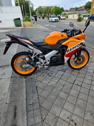 Honda CBR 125R
