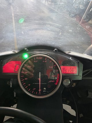 Yamaha R6 2006 Roja y Blanca