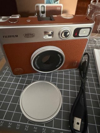 Cámara Fujifilm Instax Mini Evo