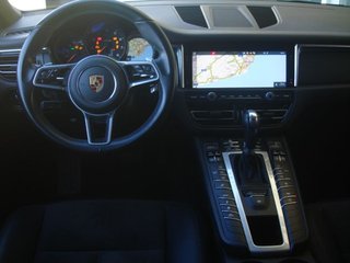 Porsche Macan Macan
