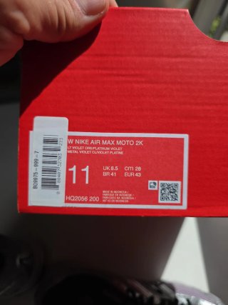 Nike Air Max Moto 2K Morado/Plata