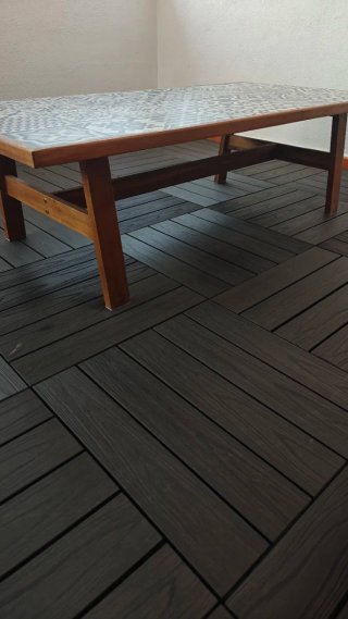 Mesa baja cerámica y madera teka patio/terraza