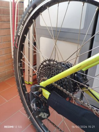 Bicicleta Eléctrica Scott Talla mediana 54.