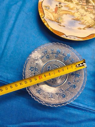 Lote 4 pratos decorativos variados