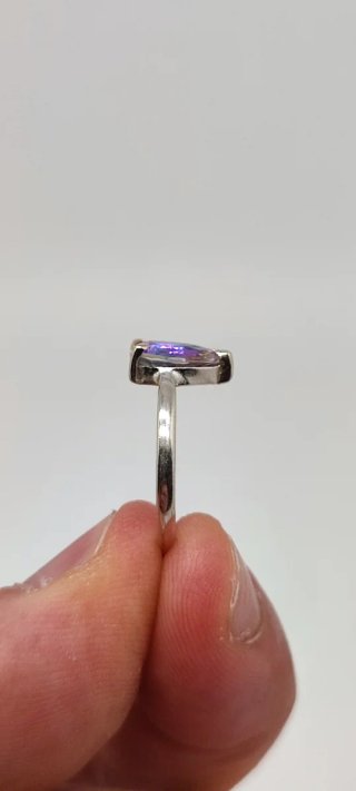 Anillo de Plata y Topacio Místico.