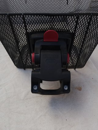 Cesta Bicicleta BTWIN Negra y soporte