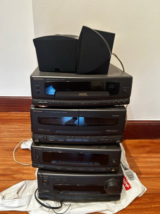 Equipo de música Technics negro