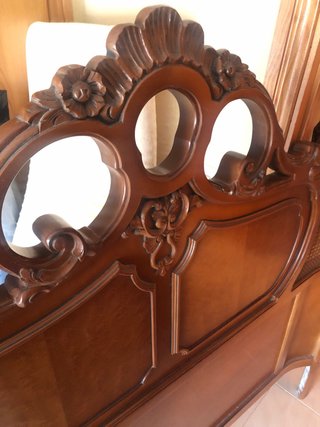 Dormitorio clásico nogal
