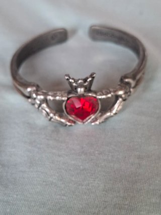 Pulsera Gótica Corazón Rojo Alchemy