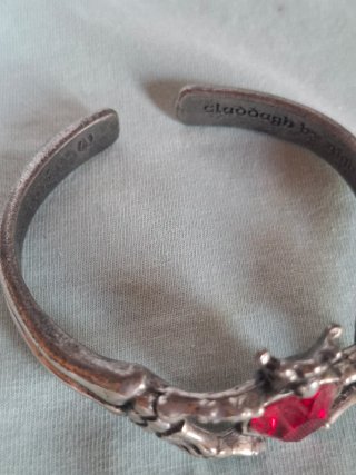 Pulsera Gótica Corazón Rojo Alchemy