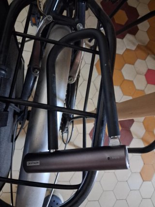 Bicicleta plegable moma c/canasto,alforjay candado
