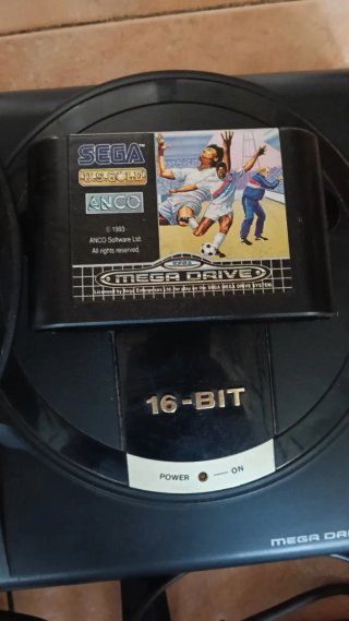 Console Sega Mega Drive Nera + 4 Giochi