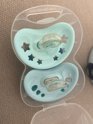 Biberón NUK con Osito y Estrellas