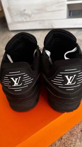 Louis Vuitton Trainer 43