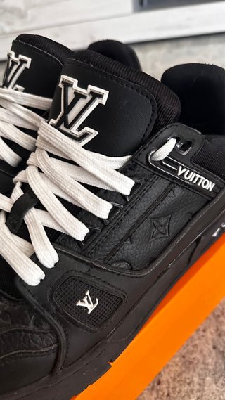 Louis Vuitton Trainer 43