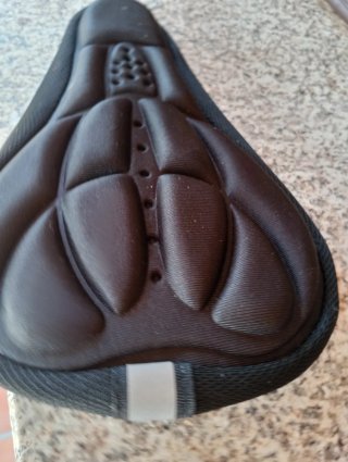 Funda sillín bicicleta acolchada negro