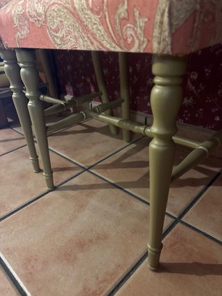 Juego de 2 sillas tapizadas doradas