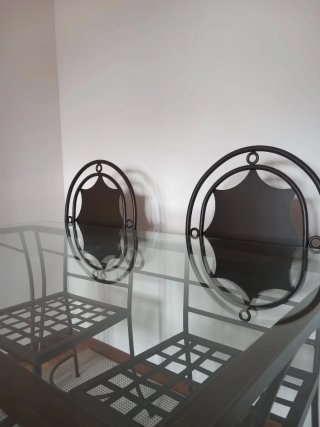 Mesa y 4 Sillas de Forja