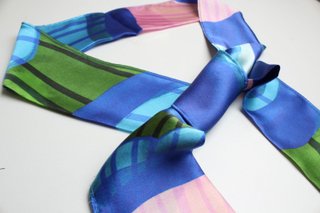 Pañuelo de seda Picasso azul y verde