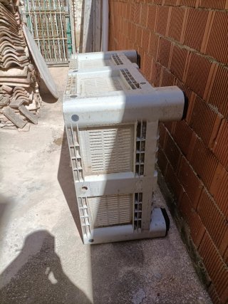 Cajón de plástico resistente