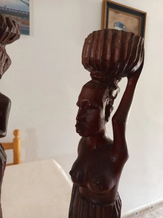 Figuras africanas madera mediados siglo XX