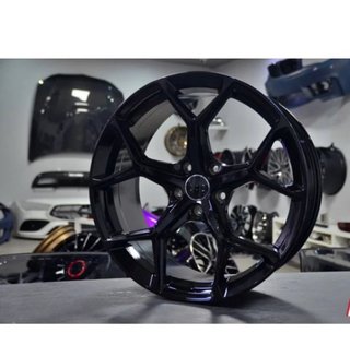 Juego de 4 Llantas 18 Anversa Gloss Black AU085