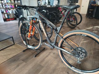 Bicicleta Massi Aire sl Carbono Tope Gama 2023