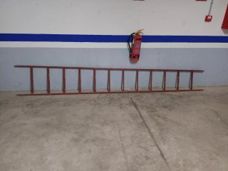 Escalera metálica 3.60x0.52