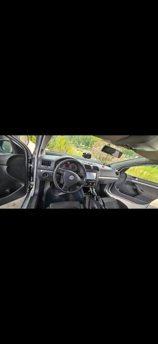 Volkswagen Golf 2004