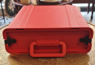 Máquina de escribir Olivetti Valentine Roja