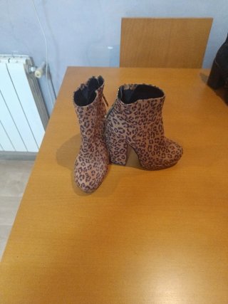 Botines con estampado de leopardo