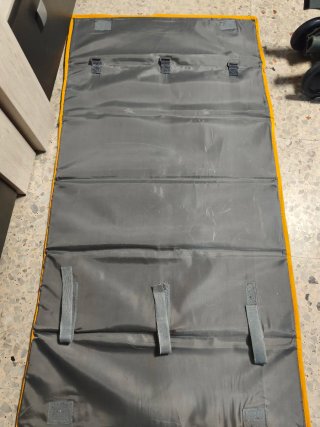 Cuna de viaje plegable