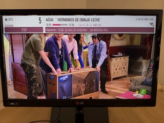 TV LG 24” (No Smart TV)