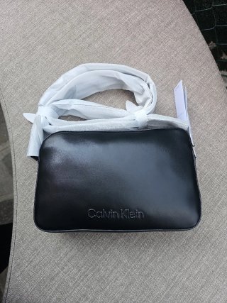Borsa Calvin Klein Logo Embossed Nera