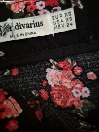 Lote: Top Bolero encaje negro - Falda pantalón