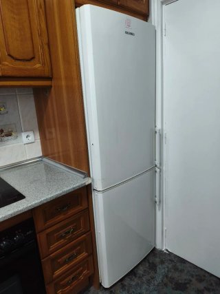 Frigorífico Samsung Combi. En MARTOS
