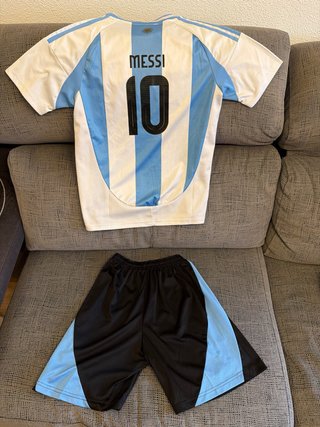 Equipación Argentina Messi