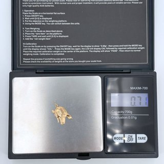 Colgante Oro 18K, Faraón, 0.71gr