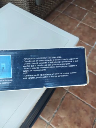 Lámpara Portátil MG Recargable
