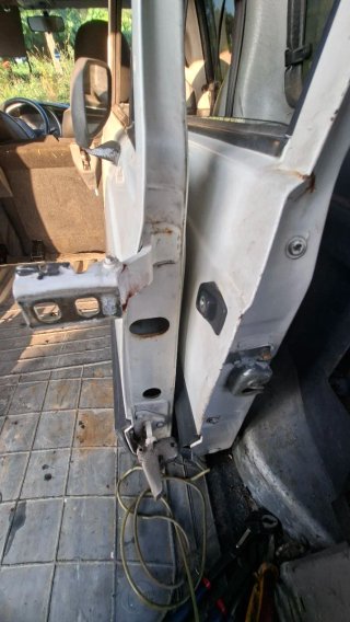 Portón capó puertas y defensas seat Marbella