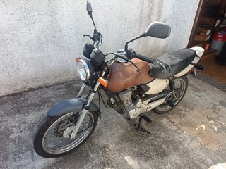 Honda CG 125 Beige/Marrón
