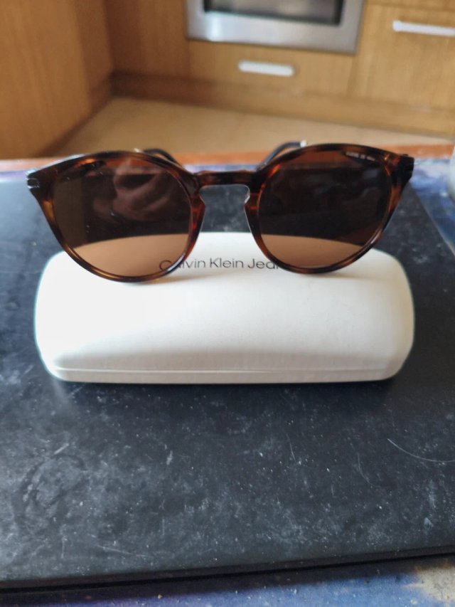 Occhiali da sole unisex Calvin Klein CKJ20705S