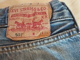 Vaqueros Levi's 501 rotos