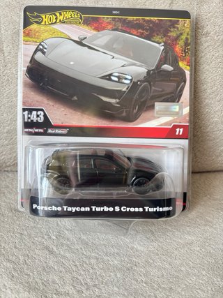 Hot Wheels Porsche Taycan Turbo S Colección
