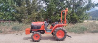Tractor Kubota B1610D 16CV Diesel 2004