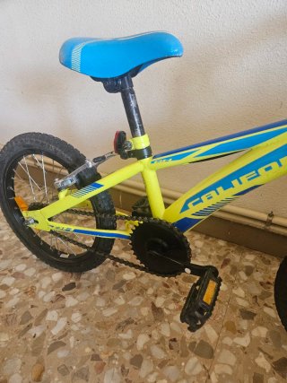 Bicicleta infantil amarilla California